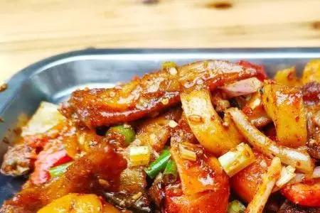铁板烧肉的做法最正宗的做法