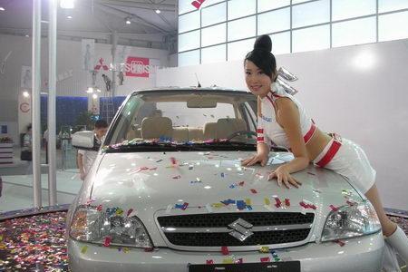 一个羚羊头角的标志是什么车