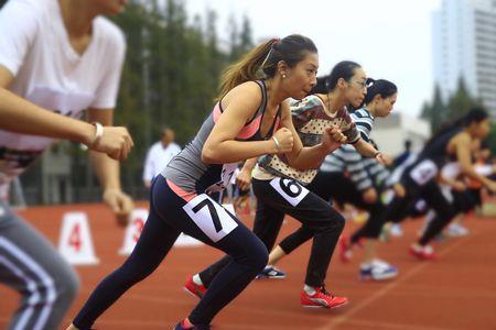 小学教育可以考体育专业吗