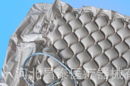 气垫床球形好还是条形好