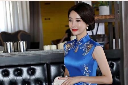 近邻之女为娇娥什么意思