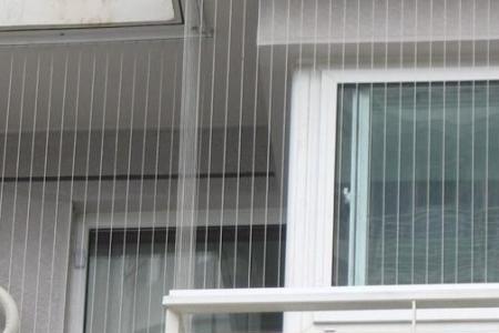 开发商原装的窗户怎么加防盗网