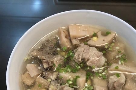 莲藕排骨汤能用微波炉加热吗