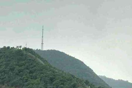 五桂山爬山有几个入口
