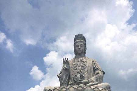东莞市观音山可以骑车进去吗