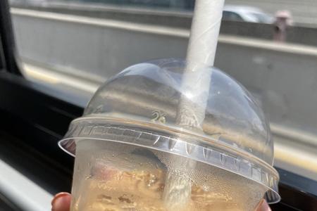 麦当劳拿铁怎么喝