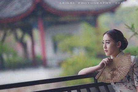 倚槛追风什么意思