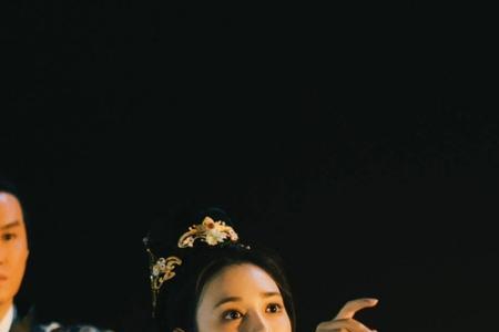 彭小苒几岁演的东宫