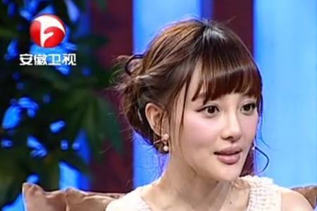 李小璐什么时候离的婚