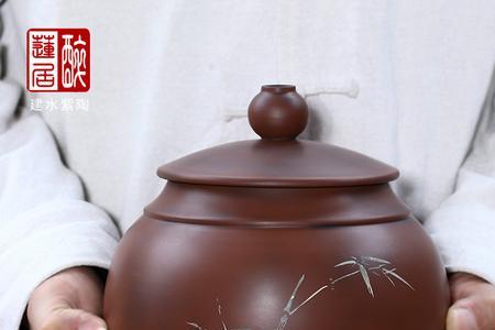紫砂水罐好还是紫陶水罐好