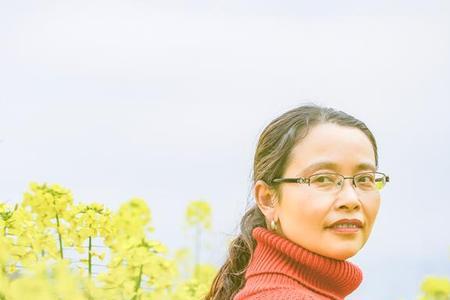 油菜花香英子父亲扮演者