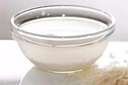 淘米水加白醋发酵可以浇菜吗