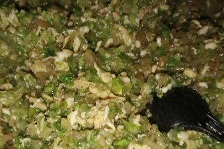 蒜薹粉条素馅饺子