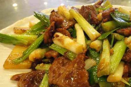 大葱炒牛腩