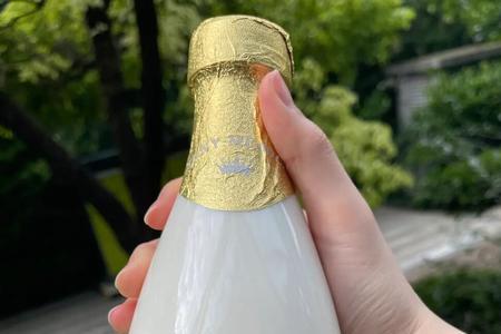 牛奶和酒的区别