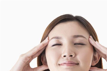 女生说眼睛酸怎么回