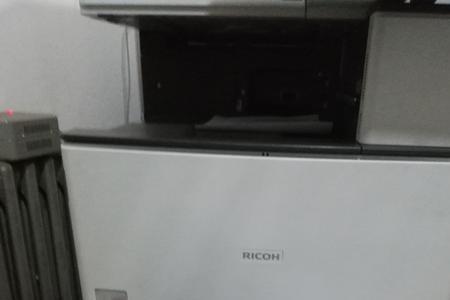 理光5002复印机有掉粉现象