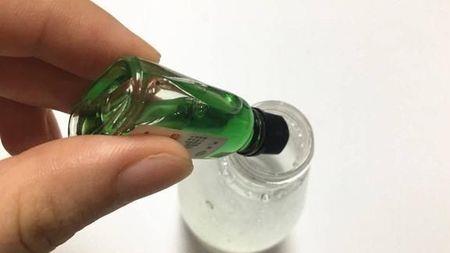 鞋里滴风油精的坏处