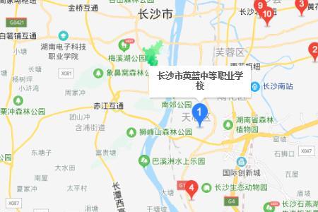 长沙职业学院附近有地铁吗