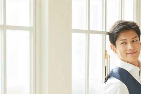 女生在男生面前捋发代表什么