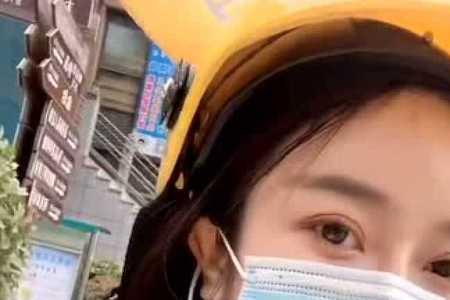美团小姐姐怎么联系