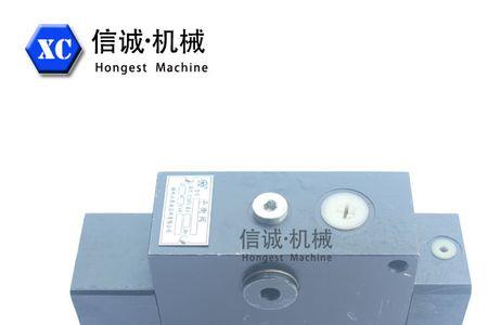 徐工随车吊伸缩平衡阀漏油