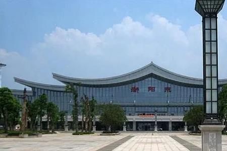 广铁集团以前在衡阳吗