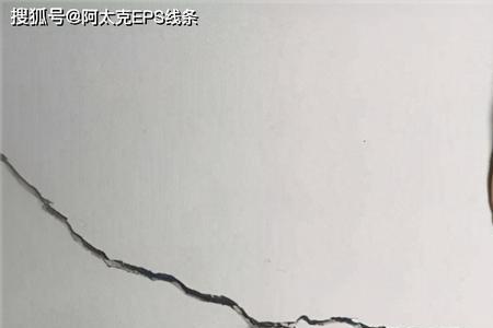 龟裂是什么意思