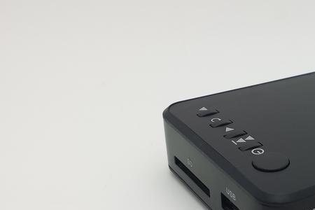 硬盘播放器怎么拿出来