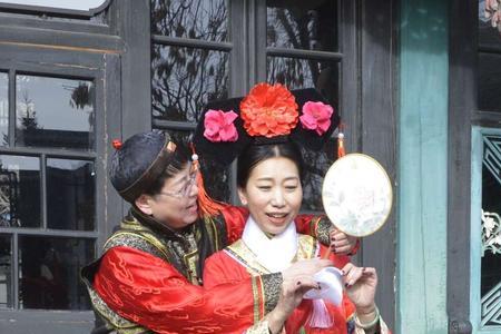 满族结婚需要金腰带吗