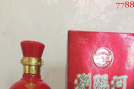 浏阳河酒新金世纪优雅2012