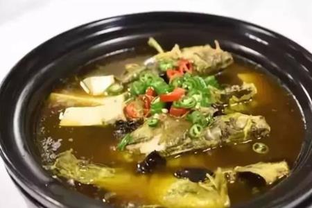 黄汤鱼火锅做法