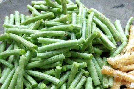 冻豇豆角用掰断吗
