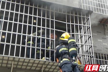 消防规范关于住宅封窗的规定