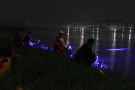 18度阴天夜钓浅水夜钓好钓鱼吗