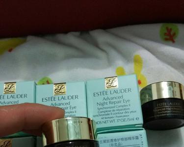 雅诗兰黛小样有没有酒精味道