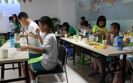 农村托管班怎么开