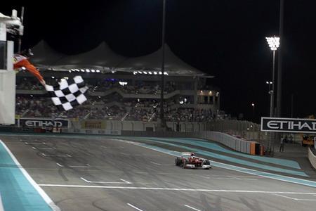 f12010阿布扎比站正赛