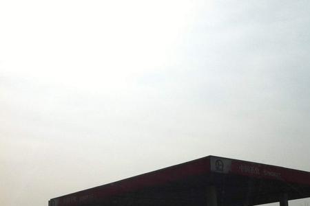 川西环线中石化加油站多吗