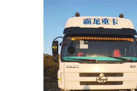 霸龙重卡507雾灯怎么调左右
