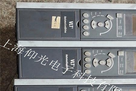 丹佛斯变频器显示err-85故障