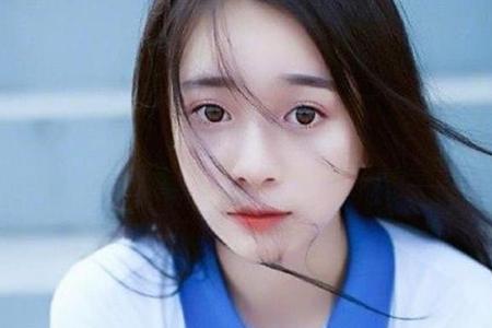 青春期的女孩会对男孩动心吗