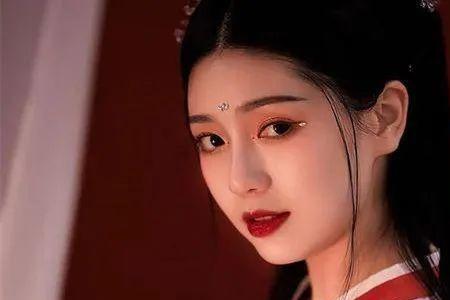 女人逝世称什么男人称千古