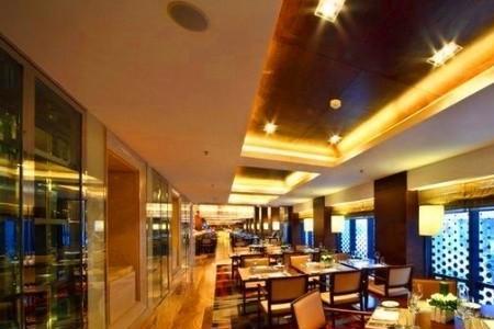 为什么饭店经常装修