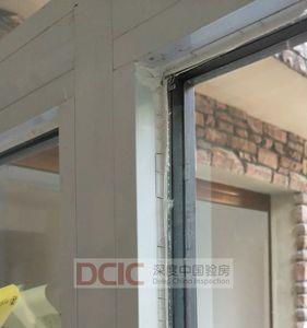窗户密封胶开裂怎么换