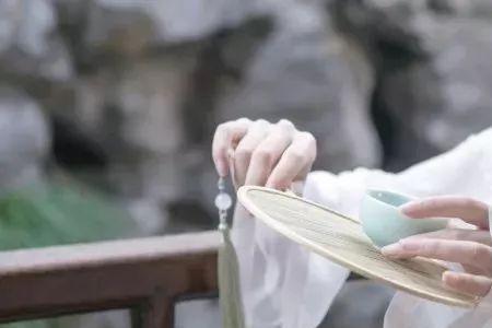 衣带渐宽是什么意思