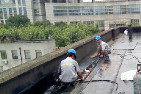 防水卷材漏水如何修补
