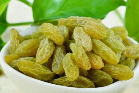 葡萄干泡多久比较好