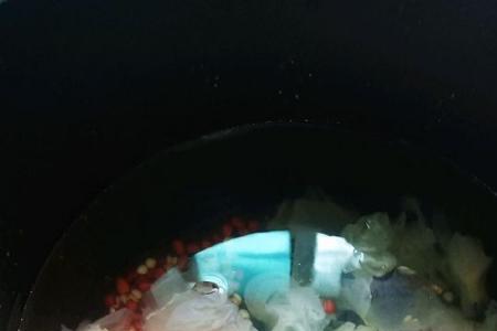 银耳汤电炖锅用哪个档