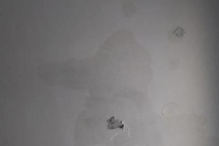 屋顶水箱漏水怎么样修补